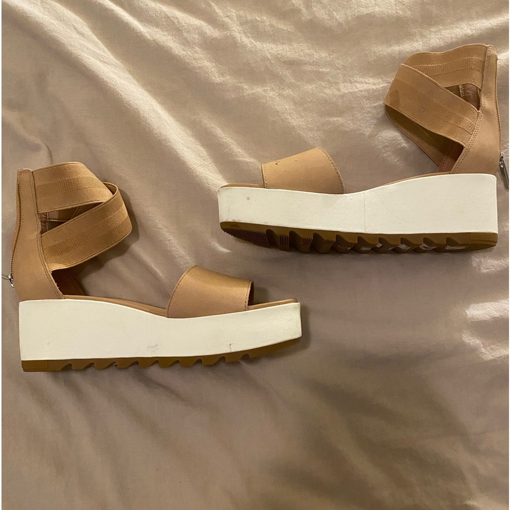 Sorrel Sandals